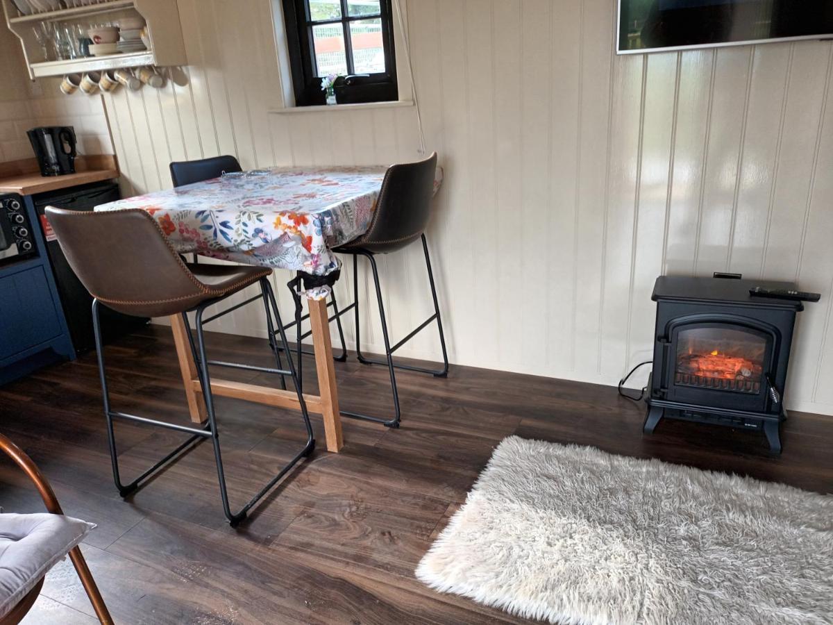 Nobber Rathgillen Cabin מראה חיצוני תמונה