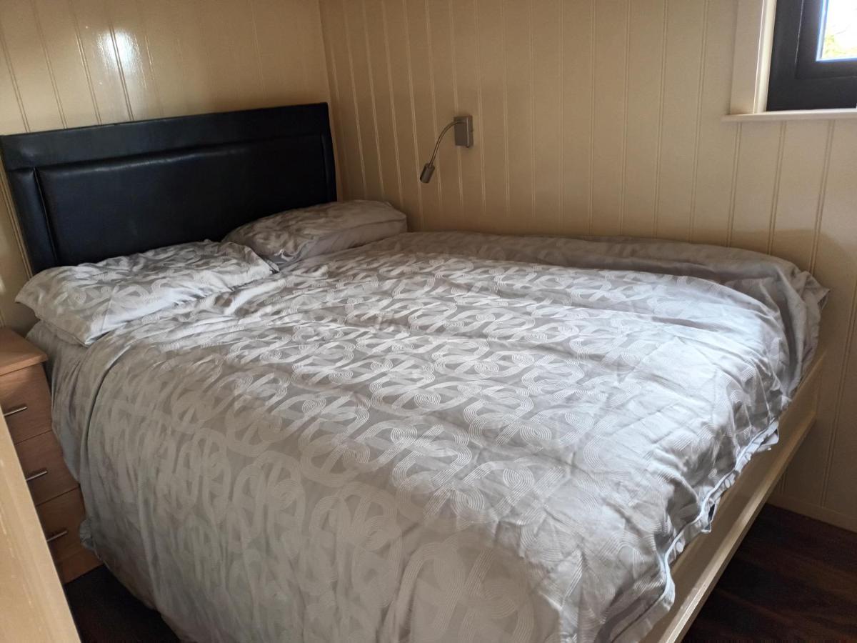 Nobber Rathgillen Cabin מראה חיצוני תמונה