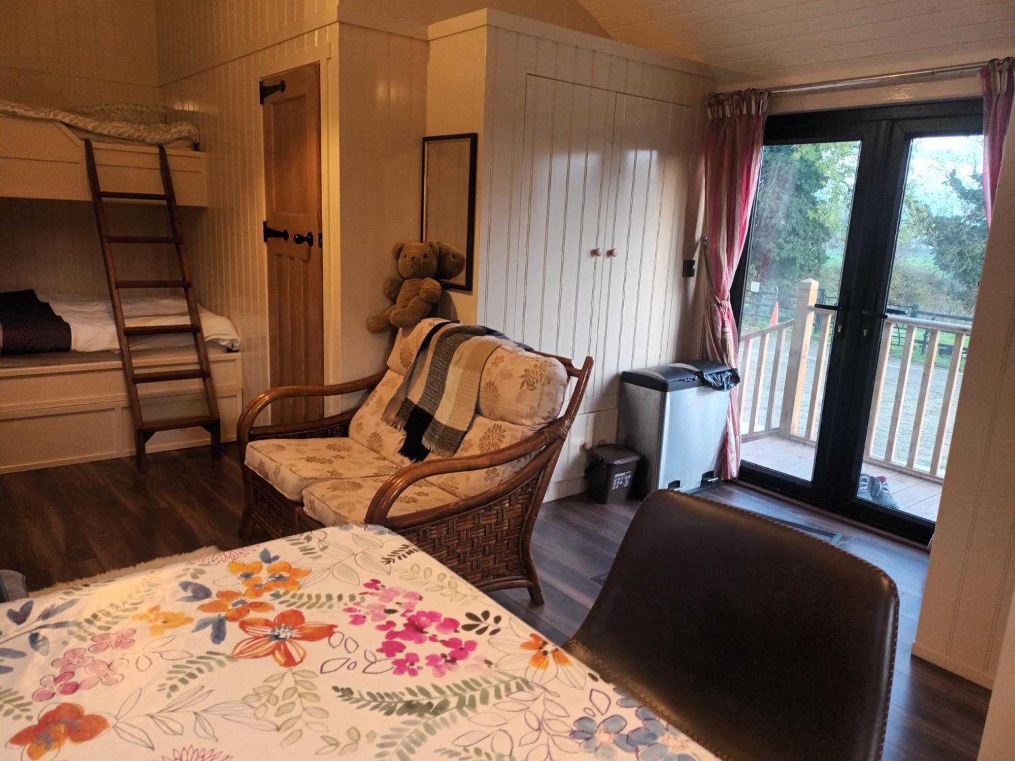 Nobber Rathgillen Cabin מראה חיצוני תמונה